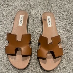 Steve Madden Tan Brown H‑Cut Slide Sandals